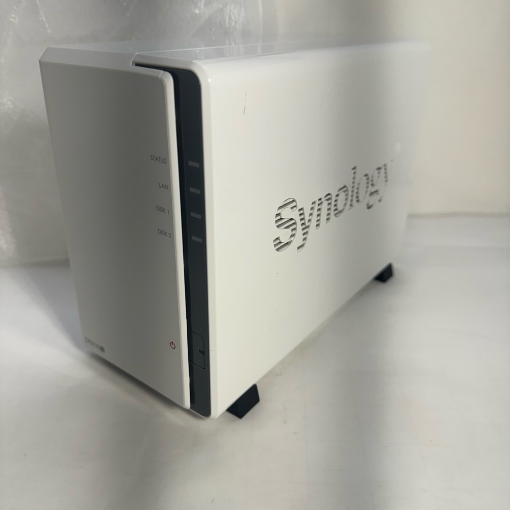 Synology DS216j NAS Storage Device (diskless)